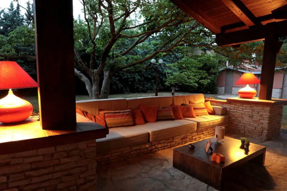 I Lari Castel Del Monte Bed & Breakfast กาสเตล เดล มอนเต ภายนอก รูปภาพ
