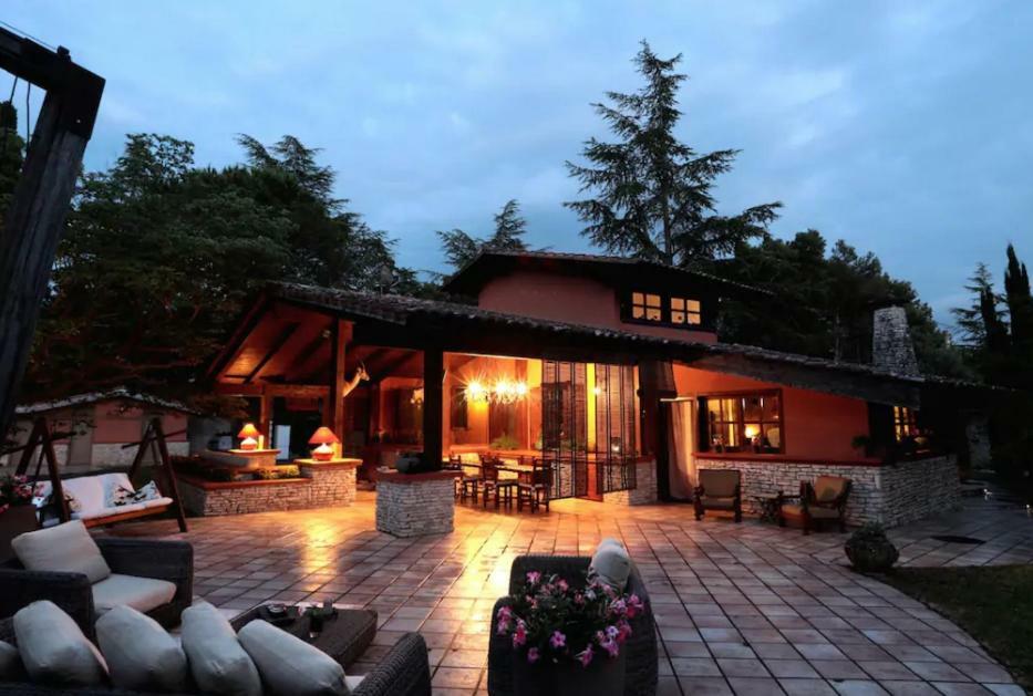 I Lari Castel Del Monte Bed & Breakfast กาสเตล เดล มอนเต ภายนอก รูปภาพ